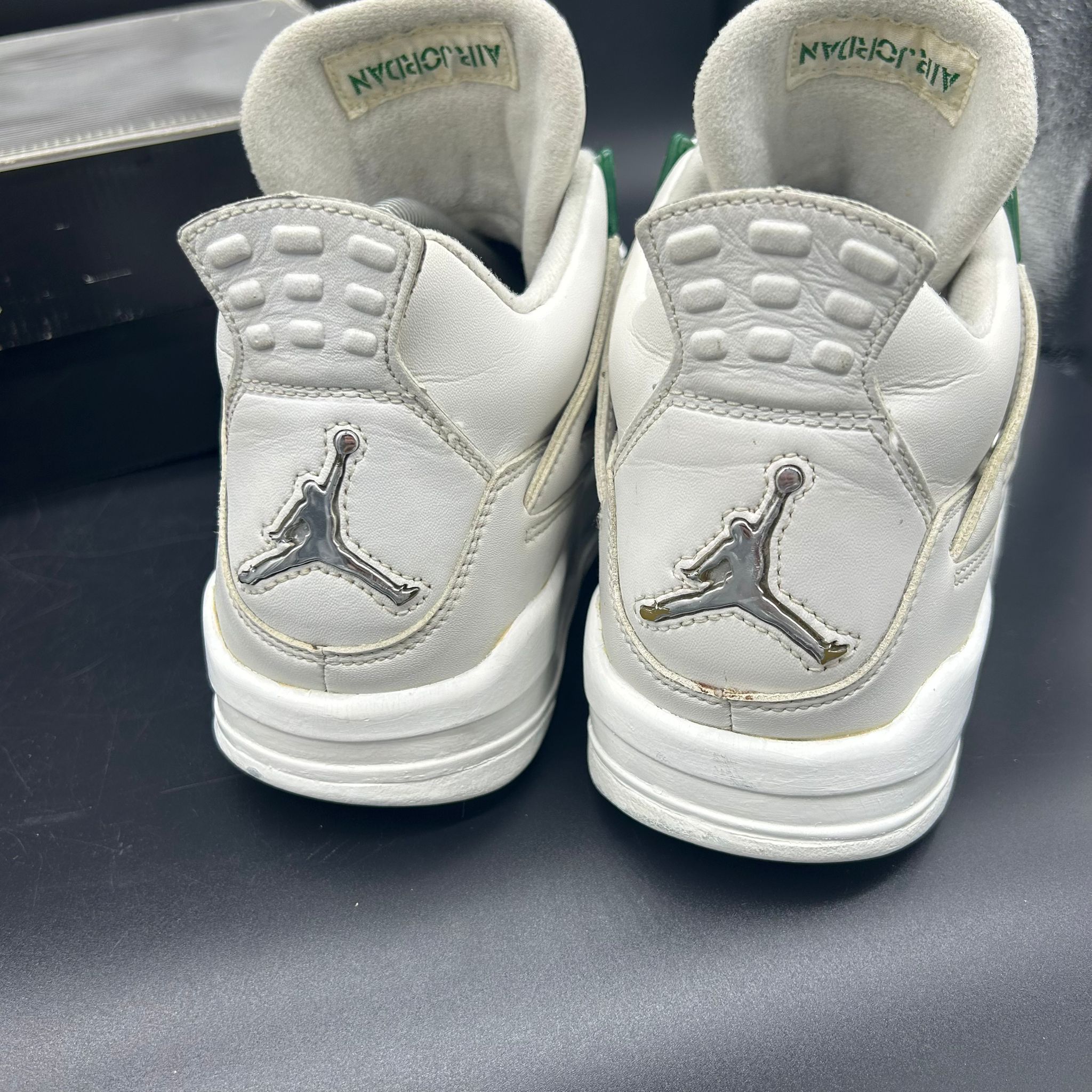 Air Jordan 4 Retro (2004) – EU 42 / US 8.5 | White/Chrome-Classic Green