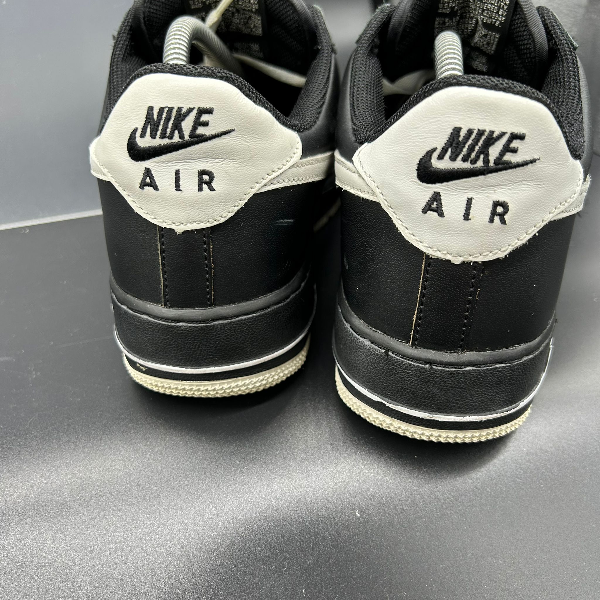 Nike Air Force 1 Low '04 – Black/White