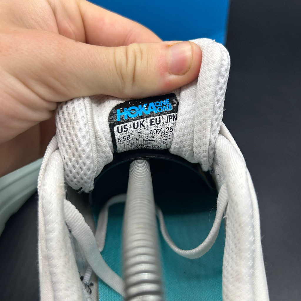 HOKA Bondi 9 achterkant
