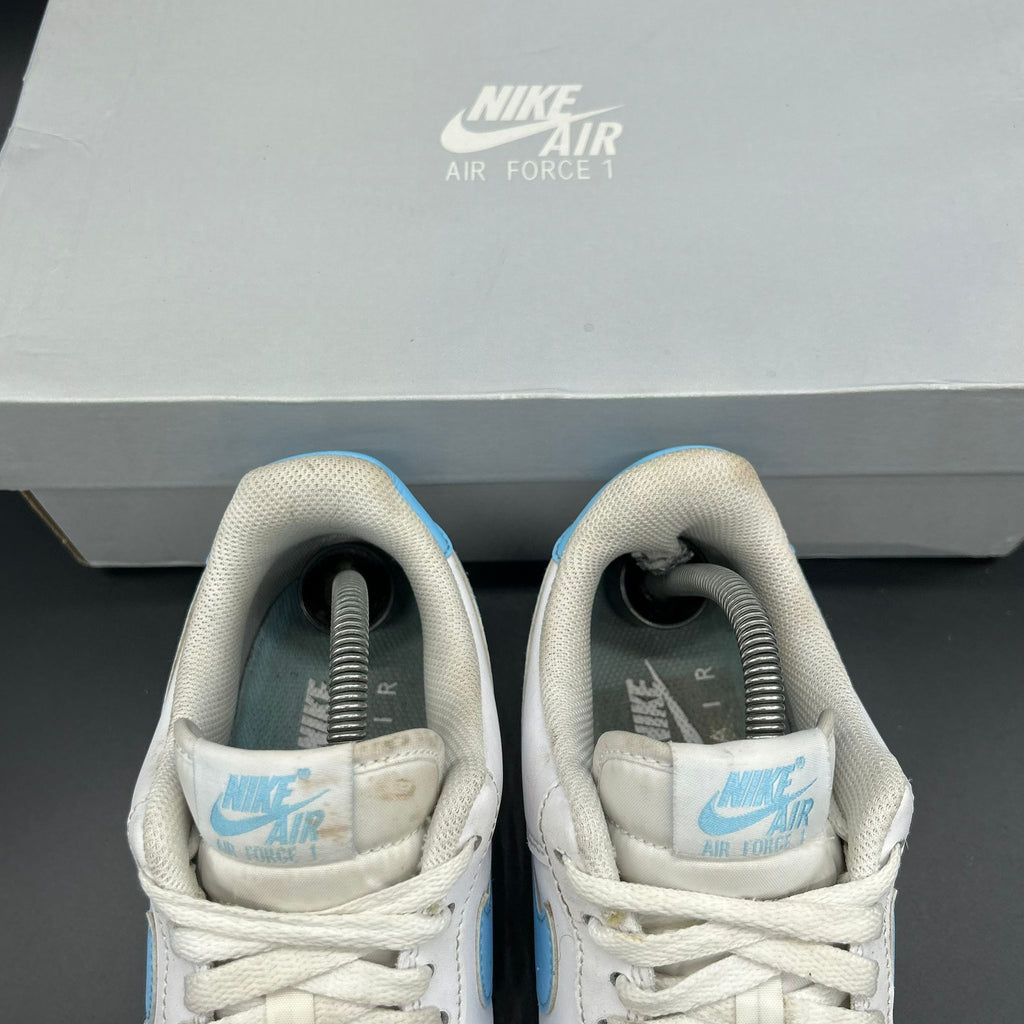 Nike Air Force 1 White University Blue - binnenkant