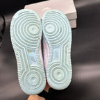 Nike Air Force 1 White University Blue - doos label