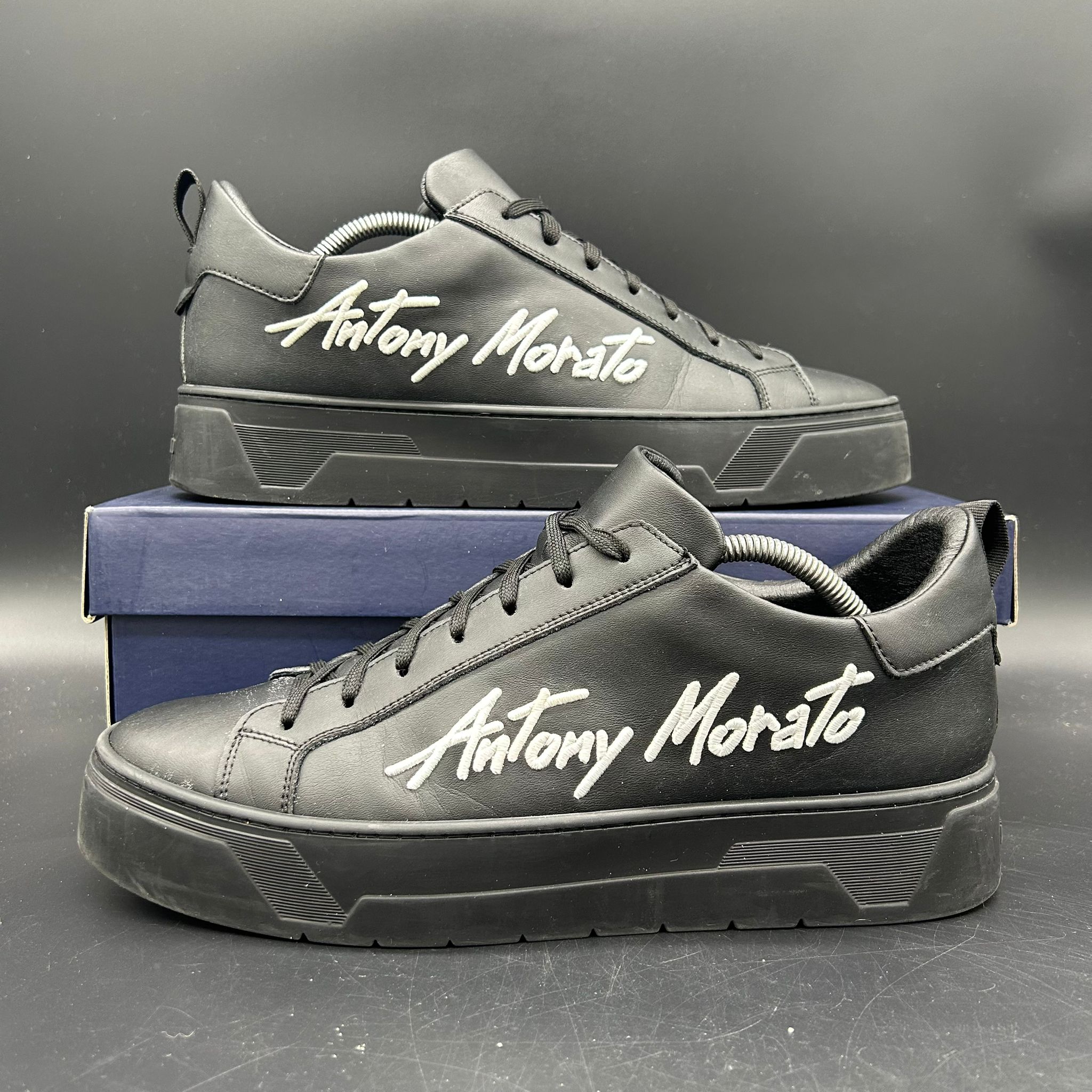 Antony Morato FLARE Black EU 44 - bovenaanzicht met doos