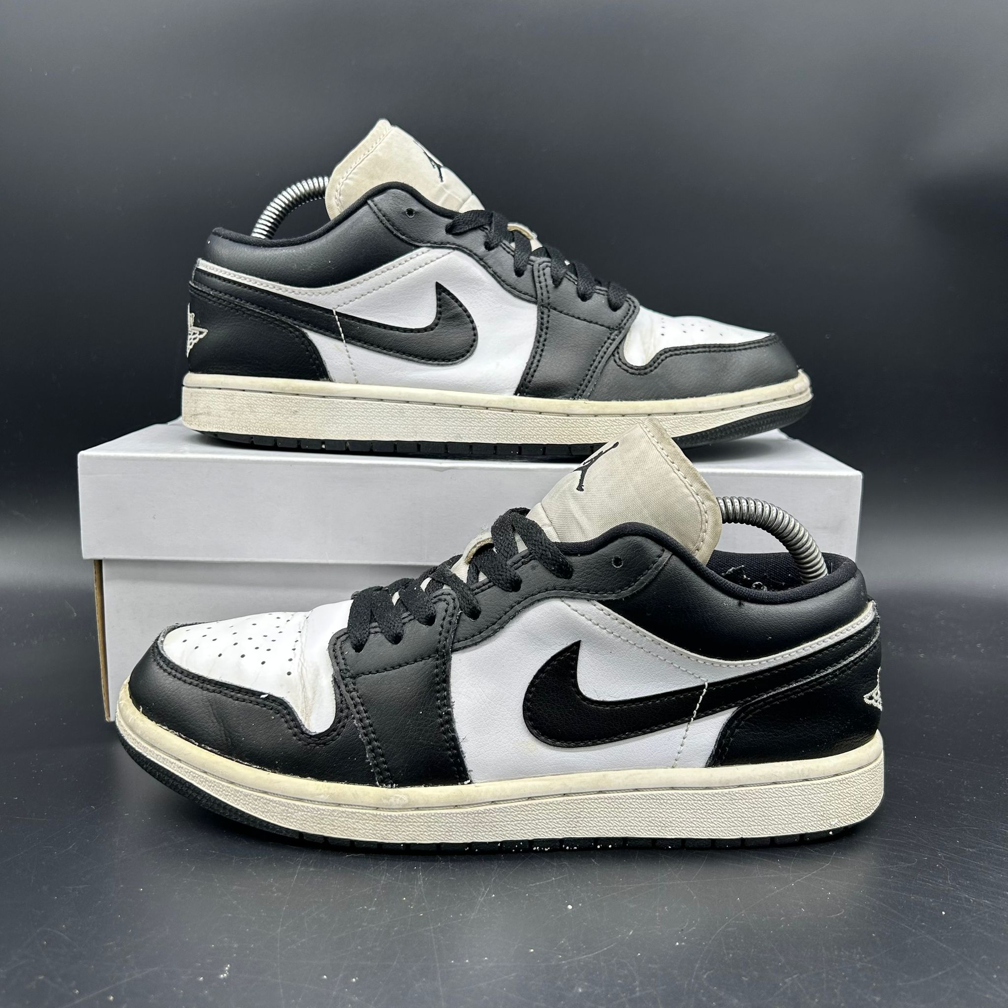 Air Jordan 1 Low White Black EU 40 - bovenaanzicht