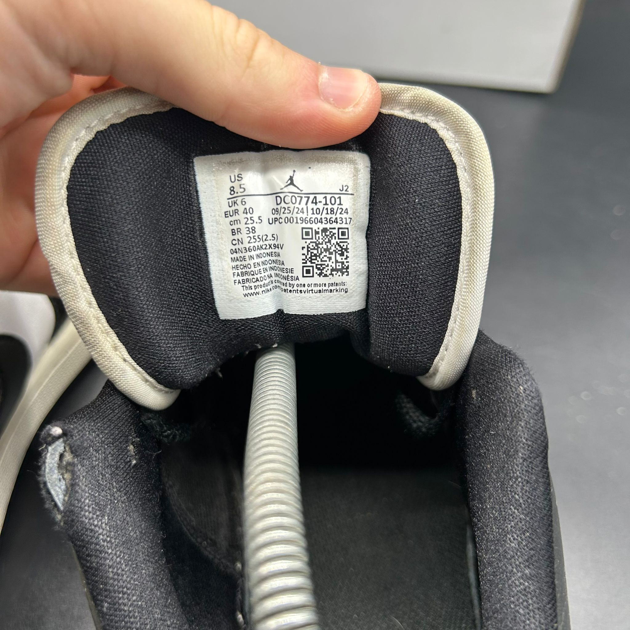 Air Jordan 1 Low White Black EU 40 - extra foto